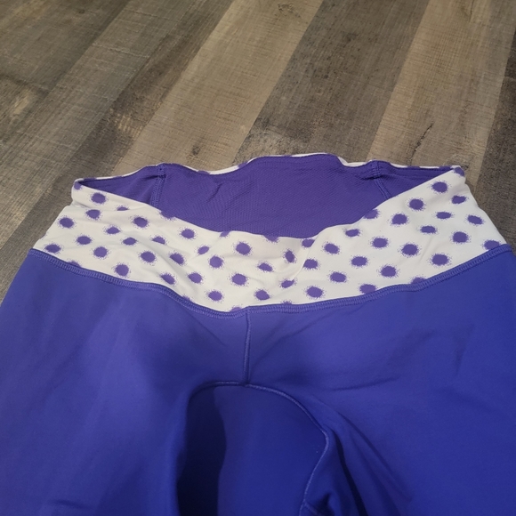 Lululemon presta padded purple cycle shorts size 6 - Picture 2 of 6